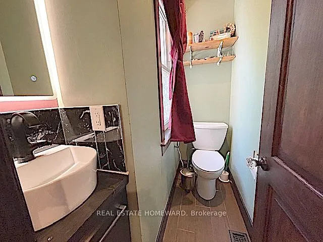 29 Appleton Ave — Photo 18
