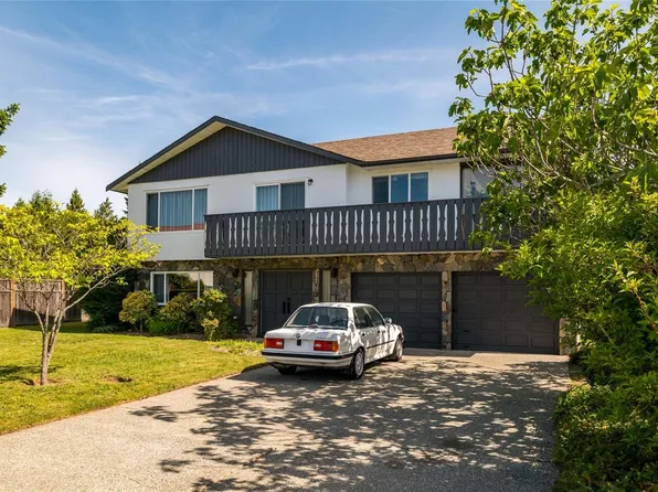4098 Orion Pl, Saanich, BC V8N 5K8