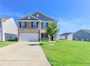 121 Shadow Woods Rd, Statesville, NC 28677