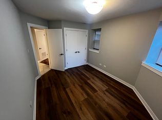 1534 W Monroe St APT 1, Chicago, IL 60607