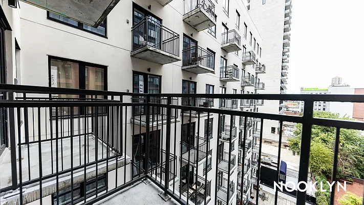 Rented by Nooklyn NYC LLC | media 111