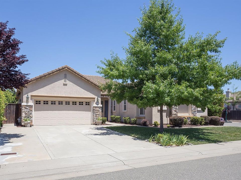 1st image of 2787 Camero Dr