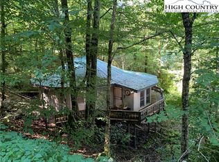 171 Dell Rd, Banner Elk, NC 28604
