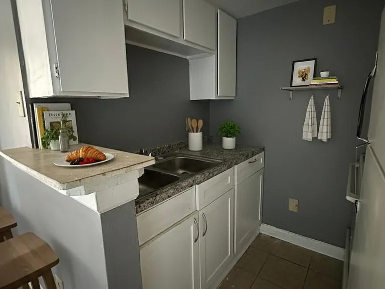 516 Holiday Dr #59 — Photo 2