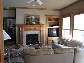 4th image of 715 Lake Forest Cir