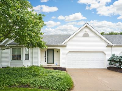 721 Pebble Creek Dr, Akron, OH, 44320