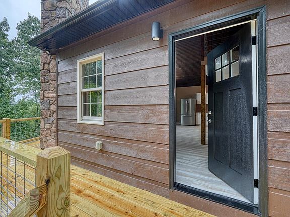 2nd image of 125 Big Foot Ln