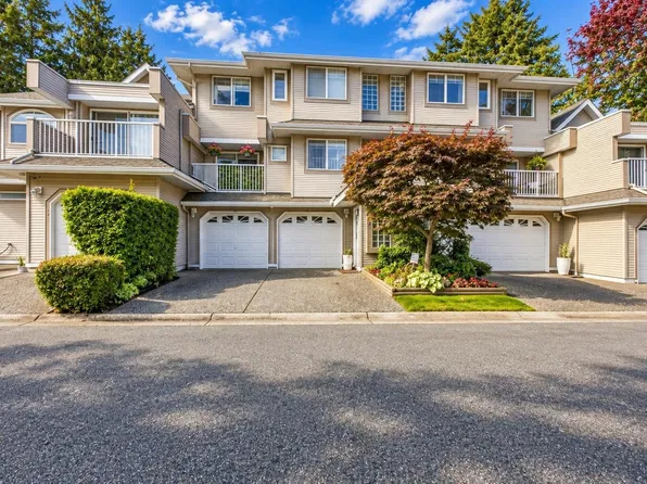 8289 121a St #18, Surrey, BC V3W 1G6
