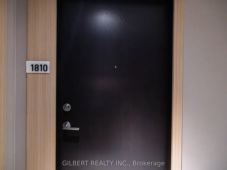 1461 Lawrence Ave W #1810 — Photo 2