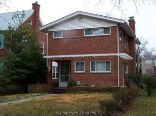 1319 44th St NE, Washington, DC 20019