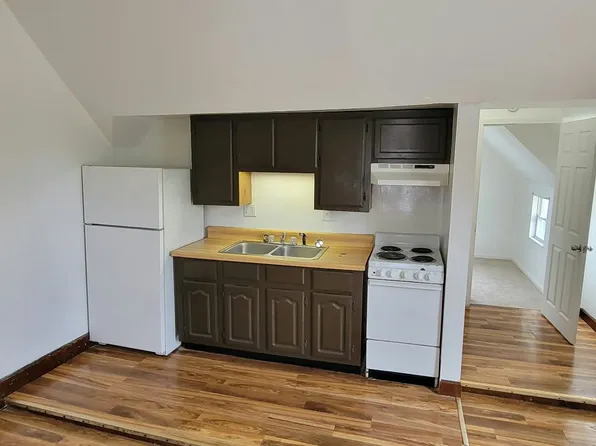 103 S Main St #3, Ligonier, IN 46767