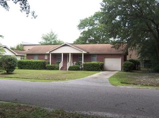 1449 Village Rd, Charleston, SC 29407