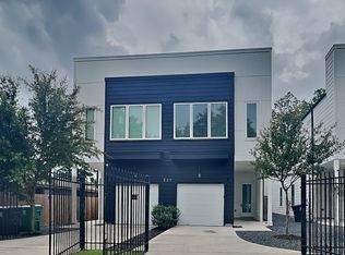 221 Oriole St, Houston, TX 77018