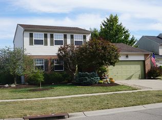 5810 Cedarwood Ct, Maineville, OH 45039