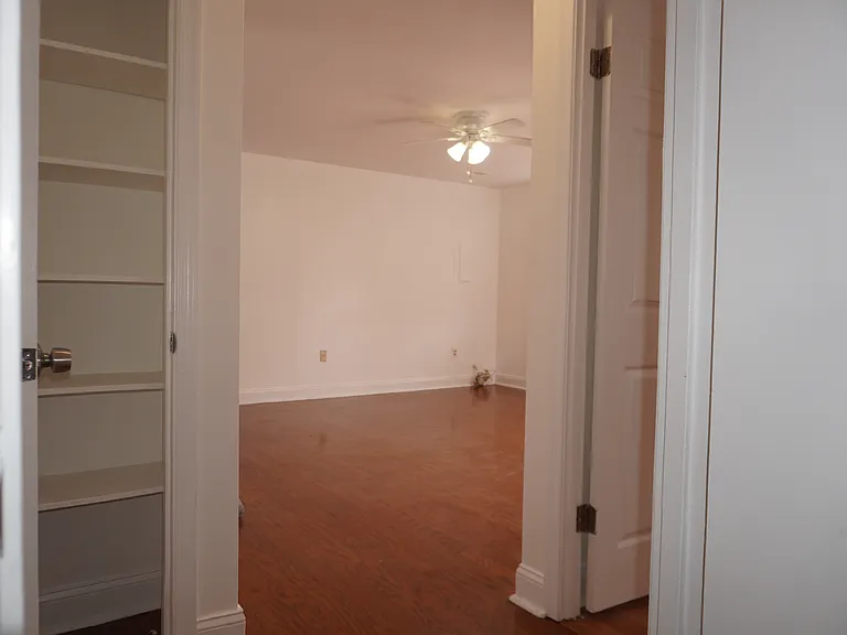 4320 Monroe St — Photo 24