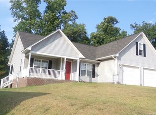 2120 Kendall Grove Ct, Fayetteville, NC 28306