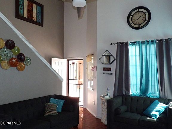5th image of 14024 Sandy Rock Dr