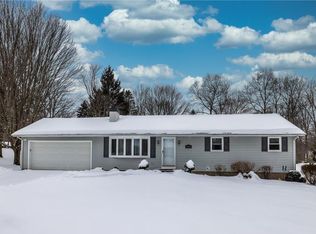 5234 Somerset Dr, Fairview, PA 16415