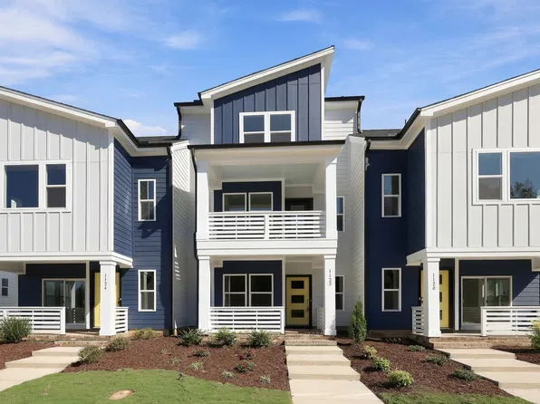 1122 Lamplighter Dr, Raleigh, NC 27604