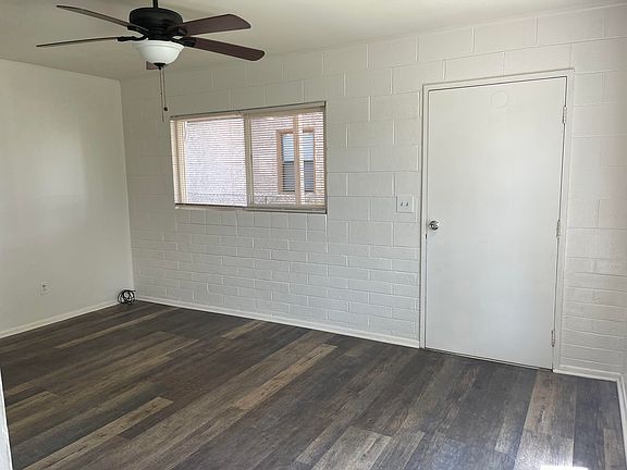 2nd image of 934 Jackson St