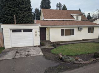 18424 SE River Rd APT 1, Portland, OR 97267