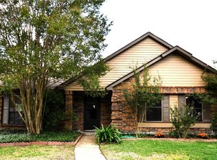 2609 Duchess Dr, Garland, TX 75040