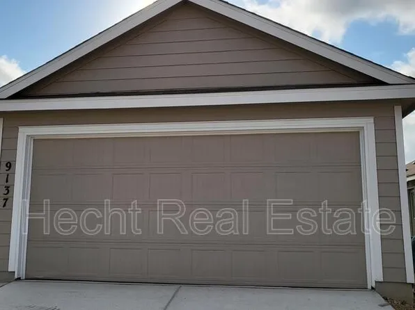 9137 Navarro Vis, Seguin, TX 78155