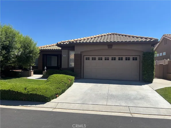4913 Singing Hills Dr, Banning, CA 92220