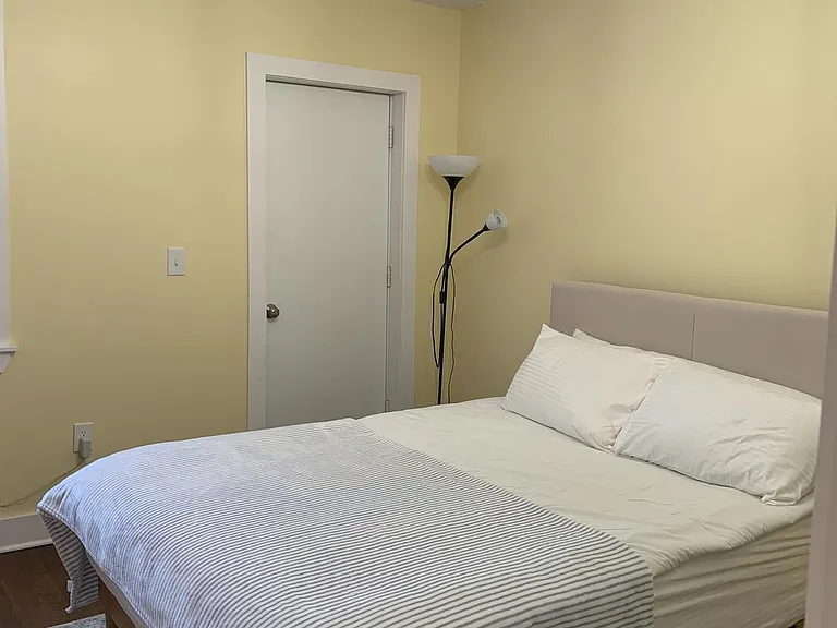 2502 Jefferson St — Photo 17