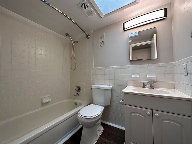 526 S Eola Dr — Photo 27