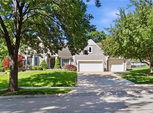 12008 Summit St, Kansas City, MO 64145