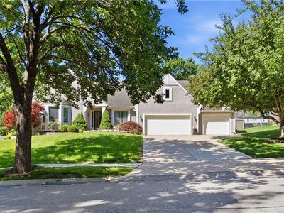 12008 Summit St, Kansas City, MO, 64145