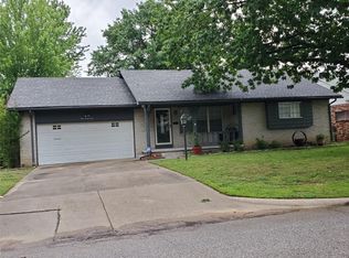 131 W Mill Ave, Sapulpa, OK 74066