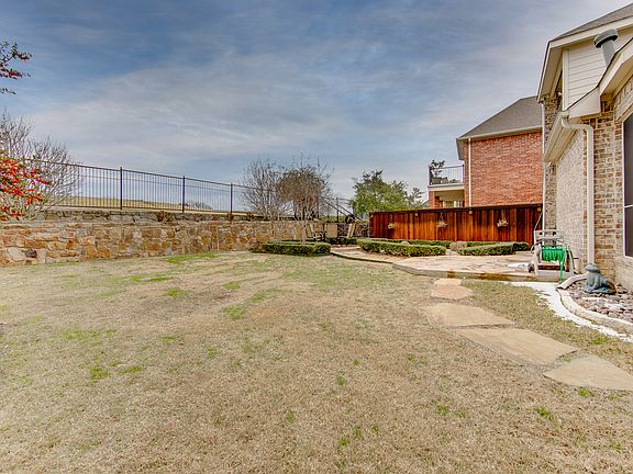 2nd image of 2636 Prestonwood Dr