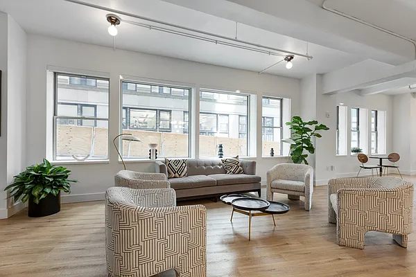 Rented by Platinum Properties | media 31