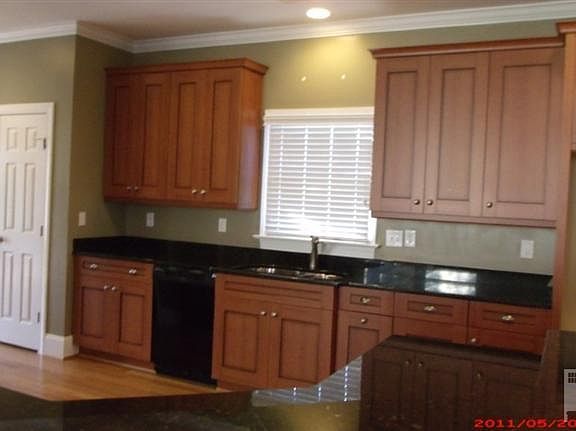 5th image of 4228 Pine Hollow Road