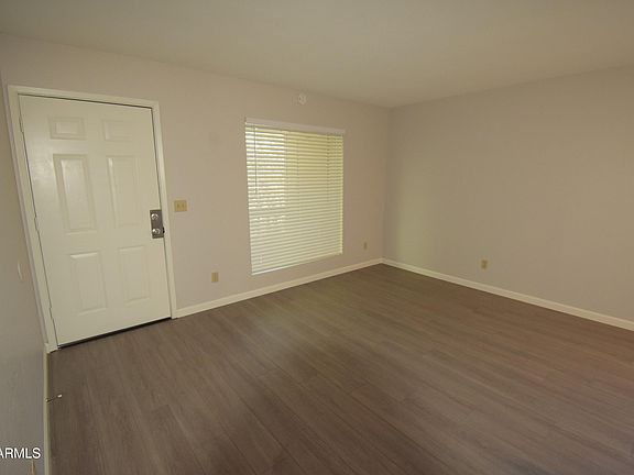 3rd image of 834 N Cherry APT 103