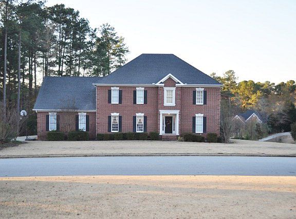 3rd image of 1380 Waterston Dr