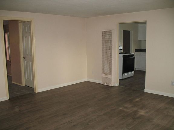 5th image of 5369 Grand Ave
