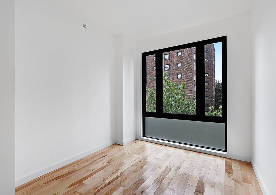 1st image of 63 W 104th St APT 403