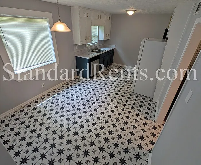 2510 Mitchell Rd — Photo 4