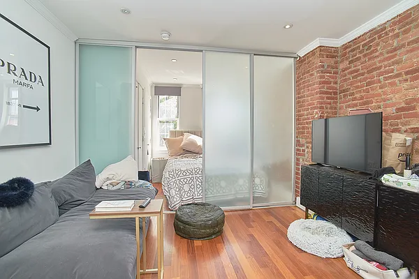 Rented by Keller Williams NYC | media 7