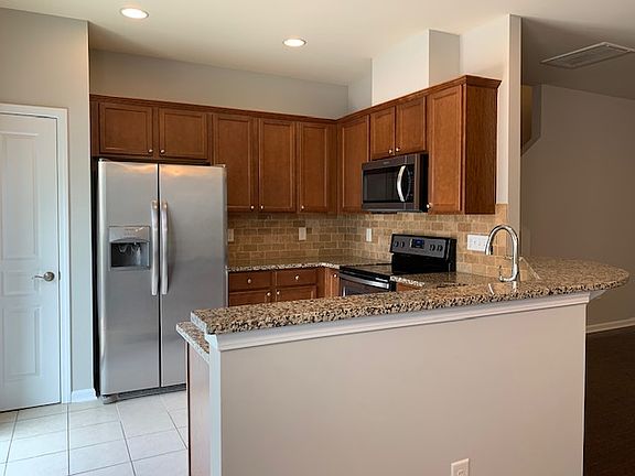 5th image of 8311 Hollister Hills Dr