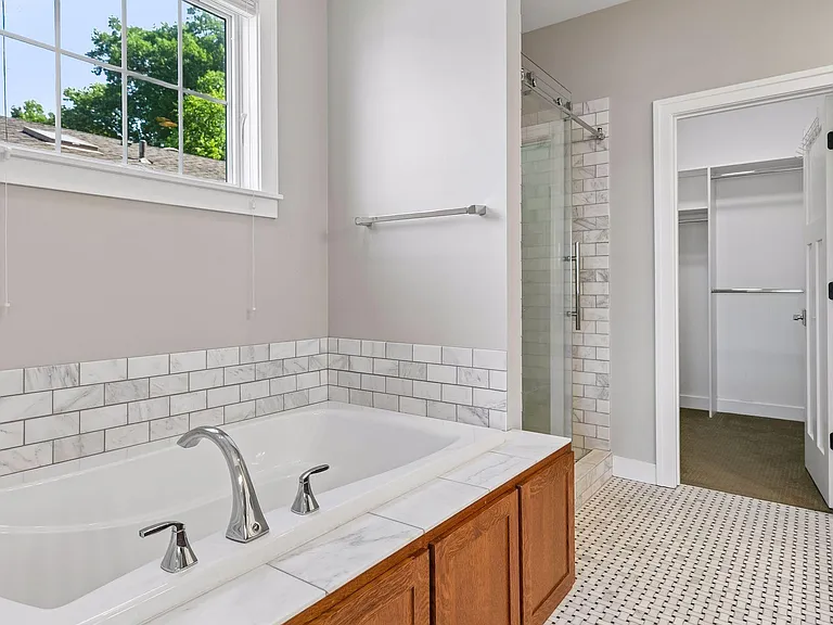 1161 Elmwood Ave — Photo 15