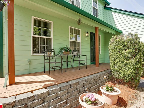 3rd image of 402 SE 66th Ct