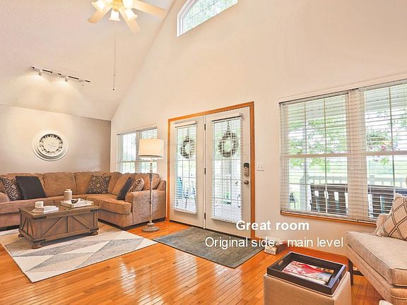 4th image of 781 Country Club Dr