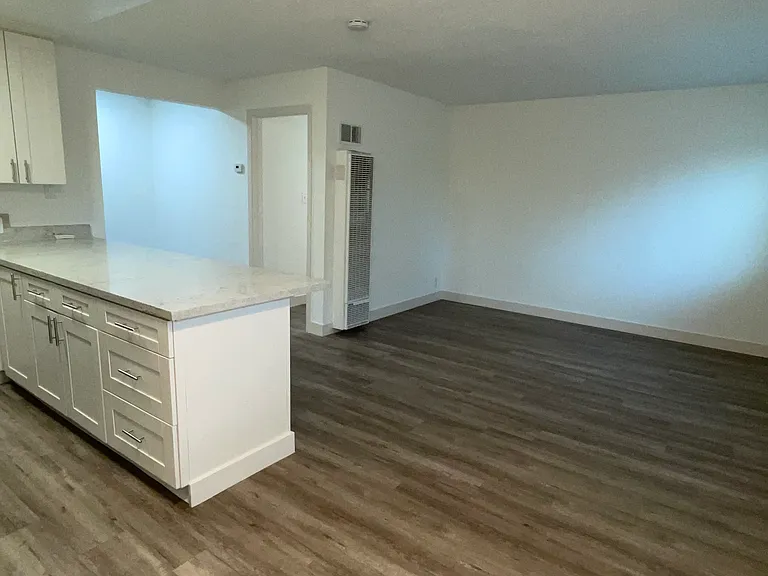 280 Howland St #208 — Photo 5