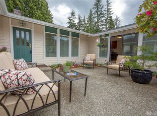 19331 84th Ave W, Edmonds, WA 98026
