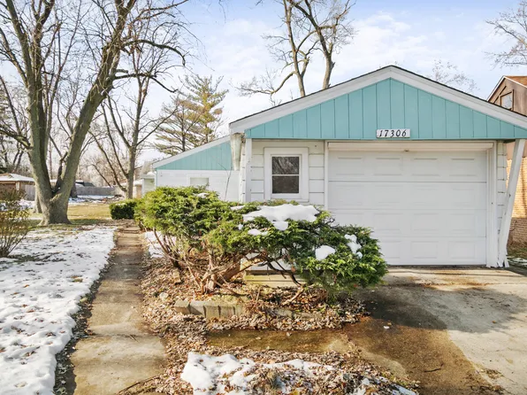 17306 Holmes Ave, Hazel Crest, IL 60429