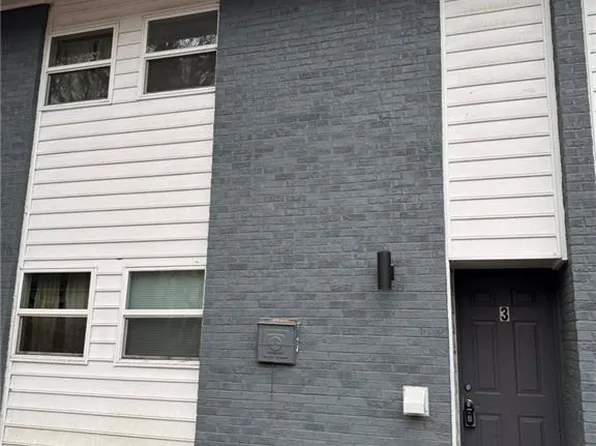 319 Main St #3, West Pt, VA 23181